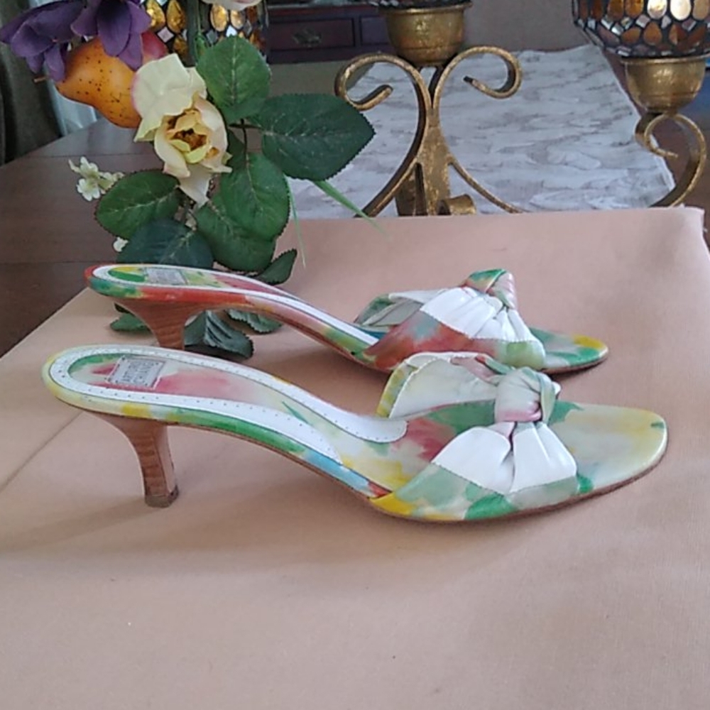 ARTURO CHIANG Sandals